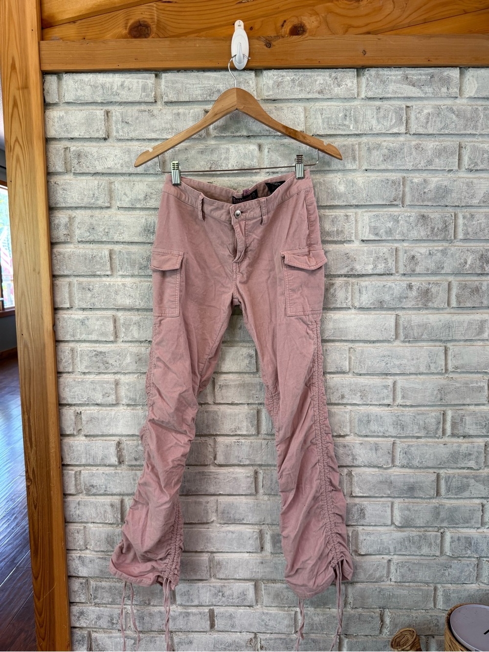 Bubblegum Pink Youth Denim Pants with Brand Label #y2k #skater